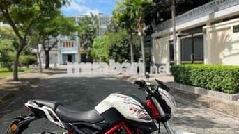 Moto Benelli TNT 175 - Biển SG
