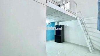 PHÒNG GÁC CAO 2MÉT CỬA SỔ TRỜI - FULL NỘI THẤT GẦN LOTTE MART