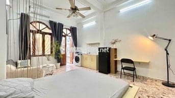 Cho Thuê Studio Balcon 35m2 4ng4xe Full NT Ngay Gần ĐH Kinh Tế UEH SGU