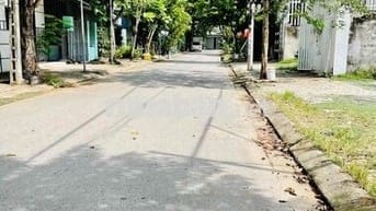 NHÀ 2 TẦNG NAM CAO ( TRÀ NA)  - ĐÀ NẴNG