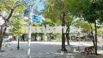 Bán đất tặng nhà cấp 4 mặt tiền An hải Bắc 1, ngay sát công viên