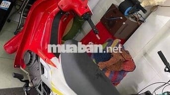ít đi nên bán rẻ