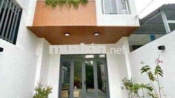 Cần tiền bán gấp nhà HXH QL50-Đa Phước chỉ 910trieu, 1T/1L 2PN, 2WC