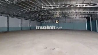 Kho ở Phạm Hữu Lầu diện tích 650m2 cần cho thuê gấp đường cont