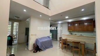 View góc 2 Mặt Tiền, Thoáng mát, Kệ bếp riêng, Gần TDT , Rmit , PMH