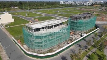 shophouse 3.5 tầng giá chỉ 39tr/m2 view hồ