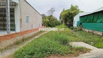 Đất diện tích lớn giá rẻ bán gấp