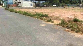 KẸT TIỀN MỞ QUÁN ĂN BÁN 1024M2 SỔ RIÊNG ĐỐI DIỆN KCN. GIÁ 170TR BAO SỔ