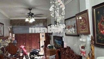 Dưới 3tỷ có nhà khung cột BT Định Công-10m ra phố-KD-32m*4tầng