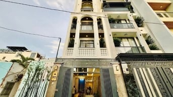 Đi nước ngoài bán gấp nhà Nhiêu Tâm, p5, Q5. 62m2. Chỉ 3,25tỷ. Hẻm 6m