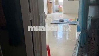 Tìm nữ ở ghép ưu tiên sinh viên/ người đi làm