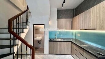 Vợ chồng anh Thanh bán nhà 5t,48m tại Trần Phú,HĐ,t/máy,ngõ to chỉ 9t