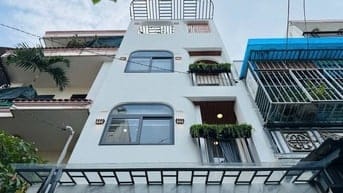 SANG TÊN NGAY, ĐƯỜNG LÝ THÁI TỔ, Giá 6Tỷ790 - 40m2, SH chính chủ.