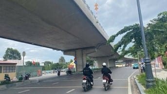 Cho Thuê Mặt tiền 4000m NGAY CỔNG Ra Ga T3. Sân bay Tân Sơn nhất. TB.