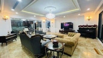 Căn Penthouse 339m2, 4PN, 4VS, 2 tầng, ban công siêu rộng