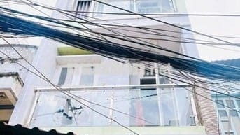 NHÀ NỞ HẬU 7.6M - 4 TẦNG - GẦN CÔNG VIÊN KHÁNH HỘI - PHƯỜNG 3 - QUẬN 4