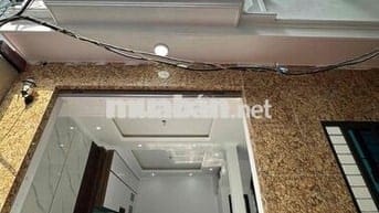 Nhà Giang Xá TT Trạm Trôi , 37m xây 4 tầng
