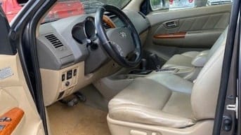 Bán xe Toyota Fortuner 2.7v 4x4 AT- 2011