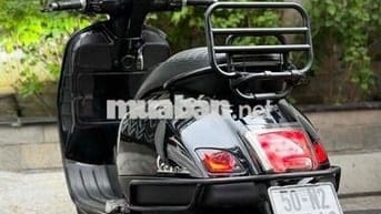 Vespa Super GTS 150 3vie Black edition