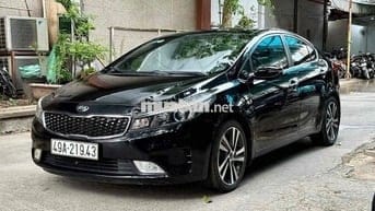 Kia Cerato 2018 2.0 AT Premium - 100000 km