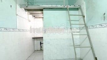 Phòng trọ 18m2 giá rẻ Gò Vấp, phòng dưới trệt không chung chủ