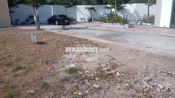 ĐẤT NỀN - Quốc Lộ 1A chạy vào 100m - SỔ SẴN công chứng sang tên ngay