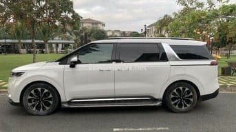 Kia Carnival 2021 2.2D Signature - 89000 km