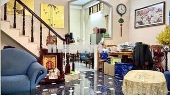 NHÀ ĐẸP TRUNG TÂM Q5 NGANG 6M 4 TẦNG  XE HƠI ĐỖ CỬA – CHỈ NHỈNH 9 TỶ