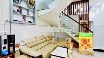 NHÀ MỚI 4 TẦNG - 58M2 - HOÀN CÔNG ĐỦ - ĐOÀN VĂN BƠ P.10-Q4 - NHỈNH 8 T