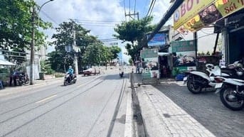 BÁN NHÀ MẶT TIỀN LÂM VĂN BỀN - TRUNG TÂM QUẬN 7