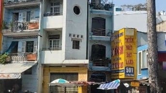 Bán nhà mặt tiền đường Lê Hồng Phong Q.10