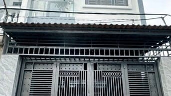 Bán nhà 2 tầng, 58.5m2 ngay Cô Giang, Phú Nhuận. Giá: 3 Tỷ 229, có SHR