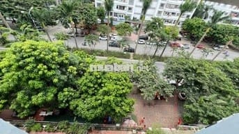 Bán căn hộ tòa A3 KĐT Mỹ Đình 1, 76m2, 2N, 2WC, giá 5,75 tỷ.