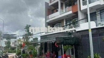 NHÀ ĐẸP HẺM XE HƠI KHU 38HECTA TẶNG PULL NỘI THẤT SÁT MẶT TIỀN