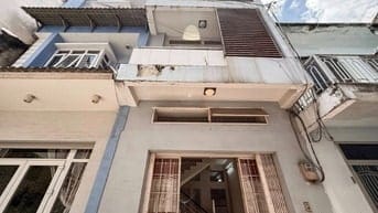 Bán nhà 4 tầng-80m2 đất- gần Ngã Tư Phú Nhuận