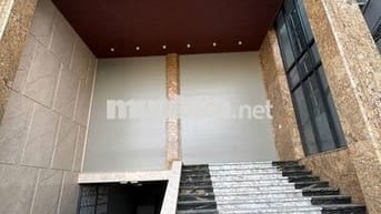 TÒA NHÀ LÔ GÓC 2 MẶT TIỀN– 216 TRỊNH ĐÌNH CỬU – VỊ TRÍ VÀNG KINH DOANH