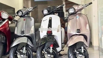 Vespa Iget trắng đen Sporty - Zin keng