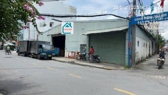 Cho thuê nhà xưởng Góc 2 MT hẻm: diện tích 500m2 –Ngang 20m