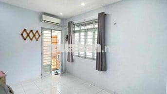 Phòng trọ 15m2 đường Nơ Trang Long đầy đủ máy lạnh tủ lạnh