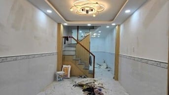 Kẹt tiền Bán gấp nhà Hẻm 3m.Cách HXH 10m đường Nguyễn Trãi, P. 2, Q.5