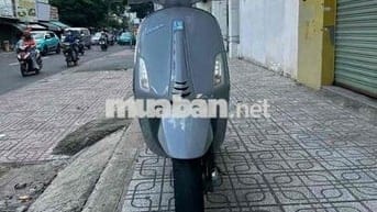 Vespa chính chủ đk 2017 iget abs bs tới dễ nhìn ạ