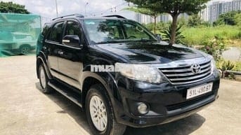 Toyota Fortuner 2013 2.7V 4x2 - 140000 km