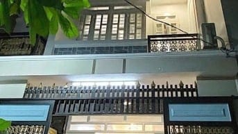 Chủ hạ giá bán gấp căn nhà 3/2 - Quận 10 - Giá hạ còn 4 tỷ 590