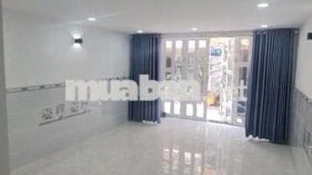 NHÀ 2 TẦNG, HẺM XE HƠI, SÁT MT, (4X9)M2, HOÀN CÔNG ĐỦ, 4,2 TỶ CÒN TL