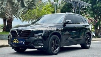 VinFast Lux SA Plus 2021 - Màu đen - 5v3km