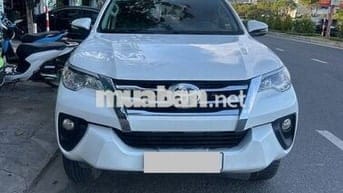 Bán Toyota Fortuner số sàn máy dầu,rất đẹp