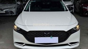 Mazda 3 2023 1.5L Luxury - 17000 km