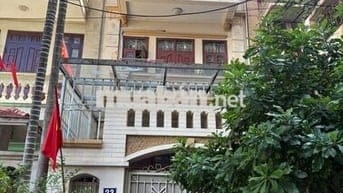 BÁN NHÀ PHÂN LÔ VIP – NGHĨA ĐÔ, CẦU GIẤY--OTO TRÁNH VÒNG QUANH NHÀ