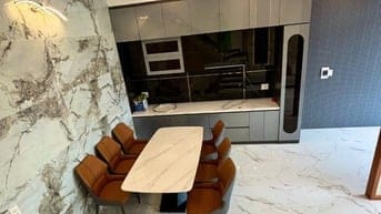 CẦN BÁN NHÀ 3 TẦNG KIỆT HOÀNG VĂN THÁI HIỆN ĐẠI OTO VÀO TẬN NƠI