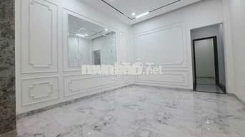 Bán Nhà Riêng Trần Cung, 7,4 tỷ-30m2, đủ nội thất, tiện ích gần kề